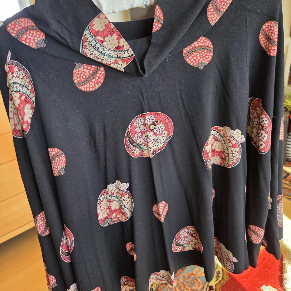 Bundle 2 For $30 Eligible. DownEast Black Top with Red Accents
